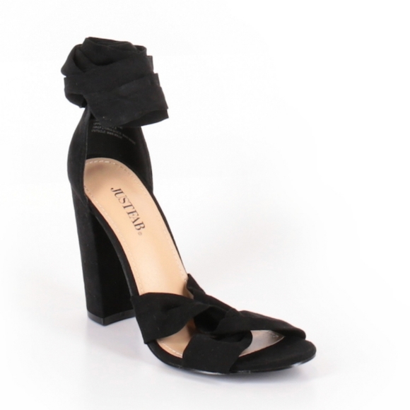 Sandals - Picture 7 of 7